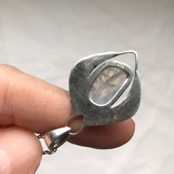 Rainbow Moonstone 925 sterling silver pendant - Picture 9 of 12